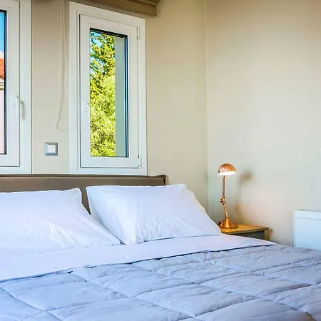 빌라 Nektaria